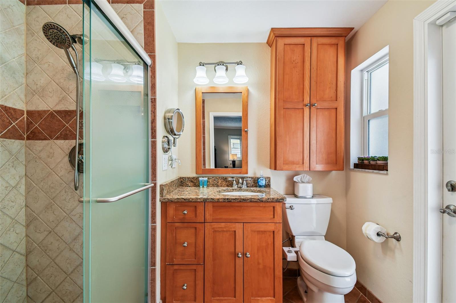 Image 38 of 57 For 12801 Kimberly Oaks Circle
