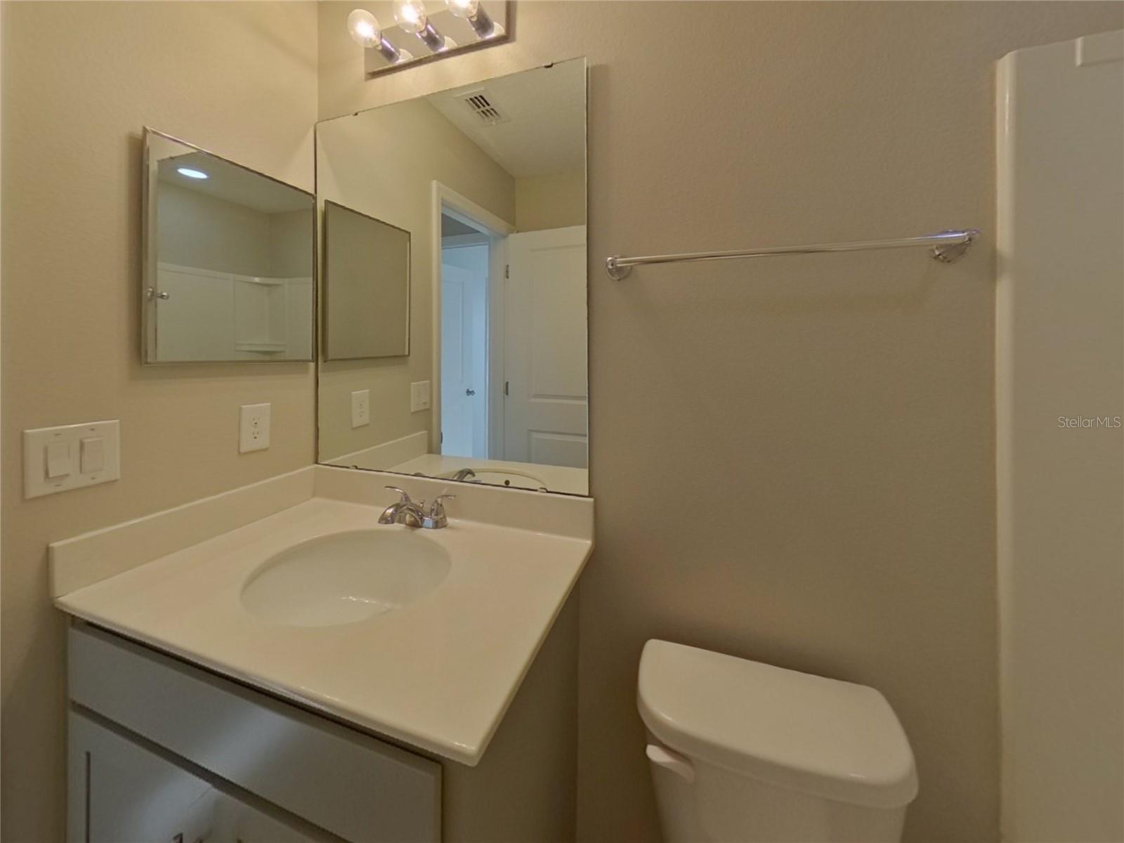 Image 11 of 15 For 192 St Lucie Way