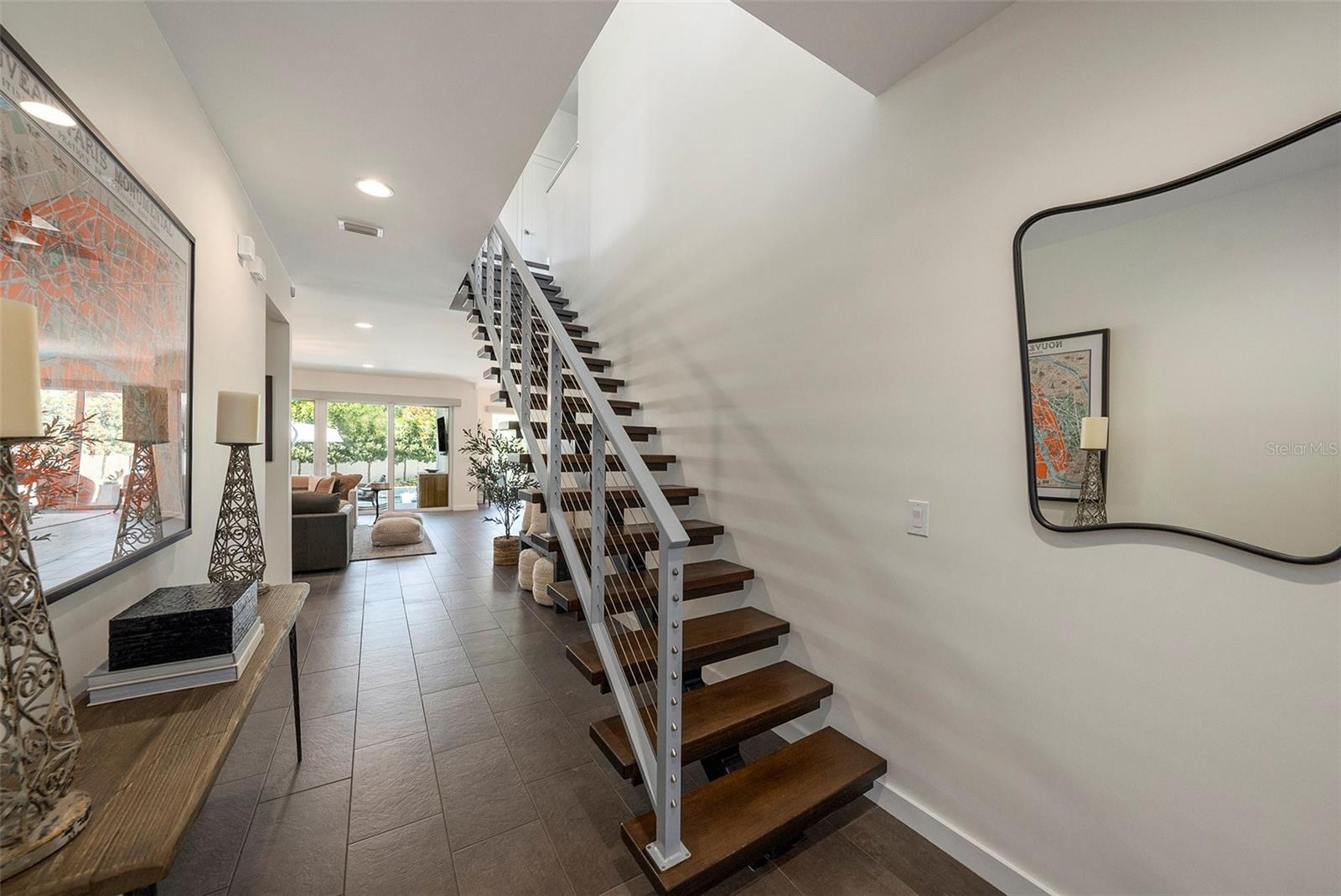 Image 11 of 49 For 4418 Kensington Avenue