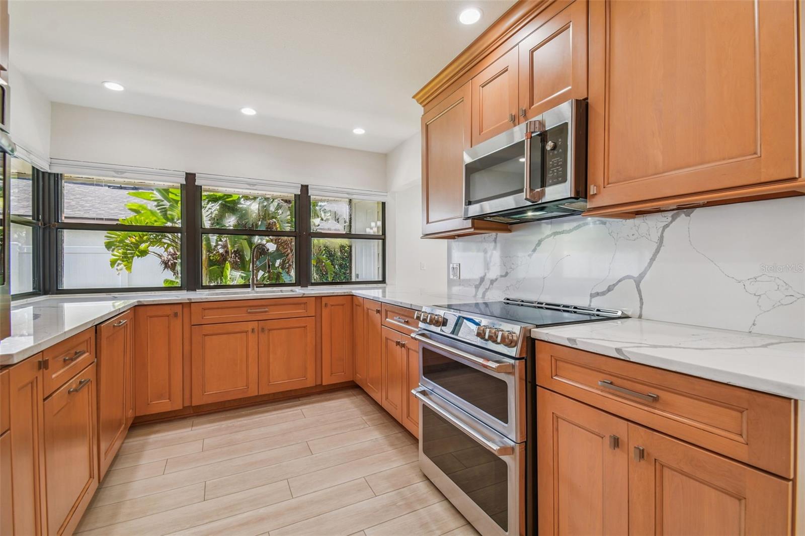 Image 16 of 84 For 3304 Westmoreland Drive