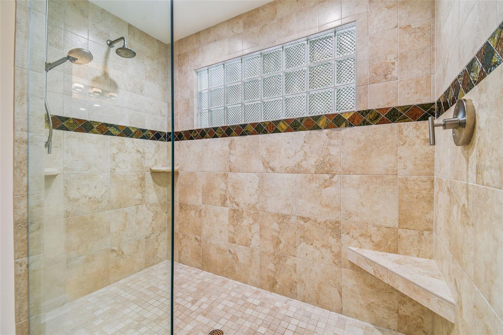 Image 40 of 84 For 3304 Westmoreland Drive