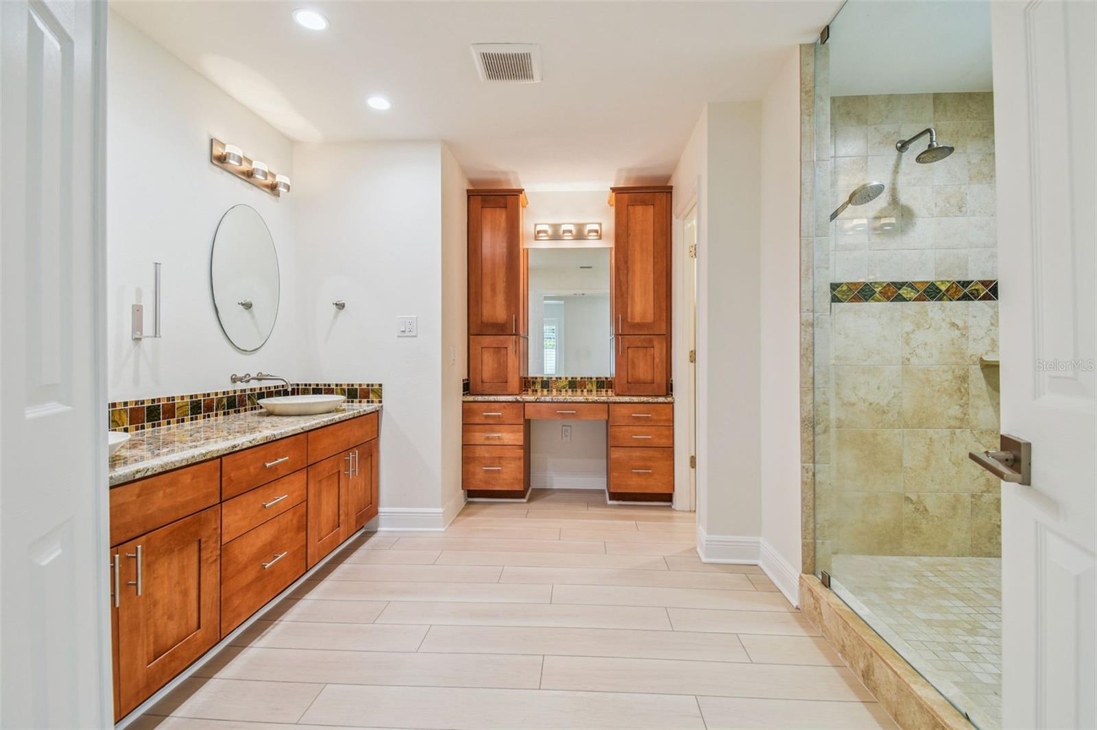 Image 41 of 84 For 3304 Westmoreland Drive