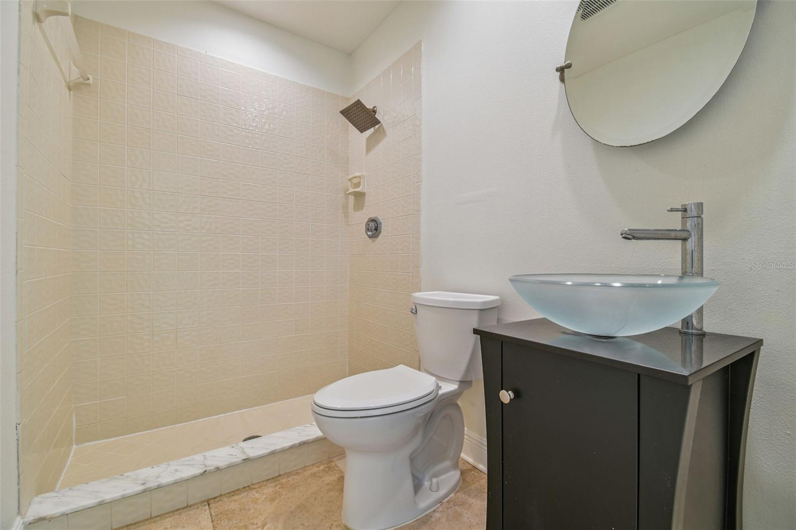 Image 49 of 84 For 3304 Westmoreland Drive