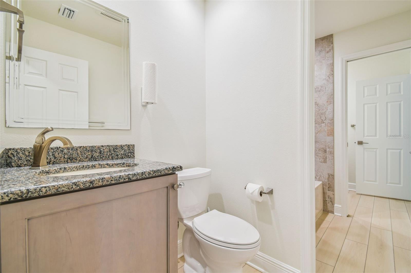 Image 65 of 84 For 3304 Westmoreland Drive