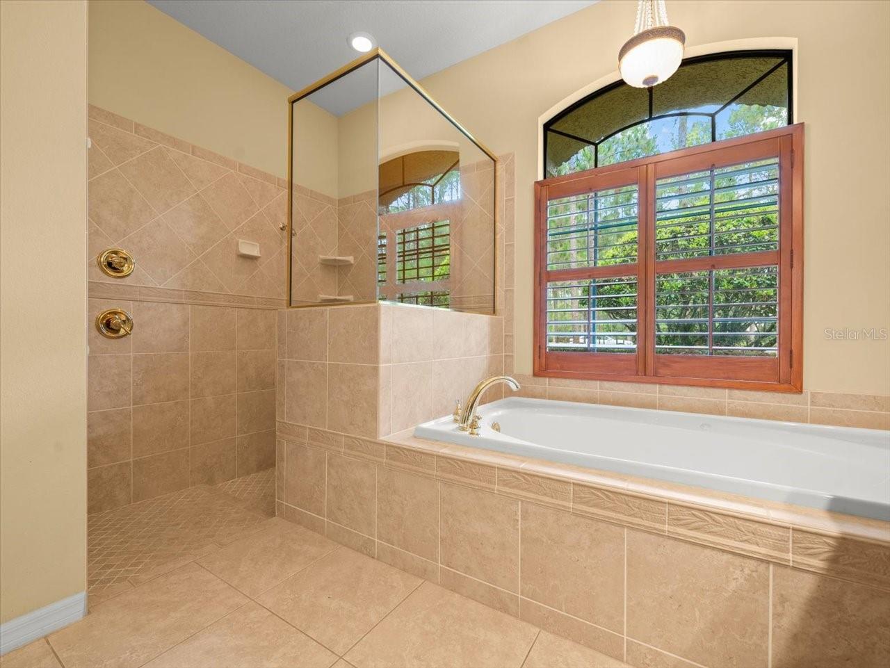 Image 33 of 47 For 412 Pine Bluff Drive