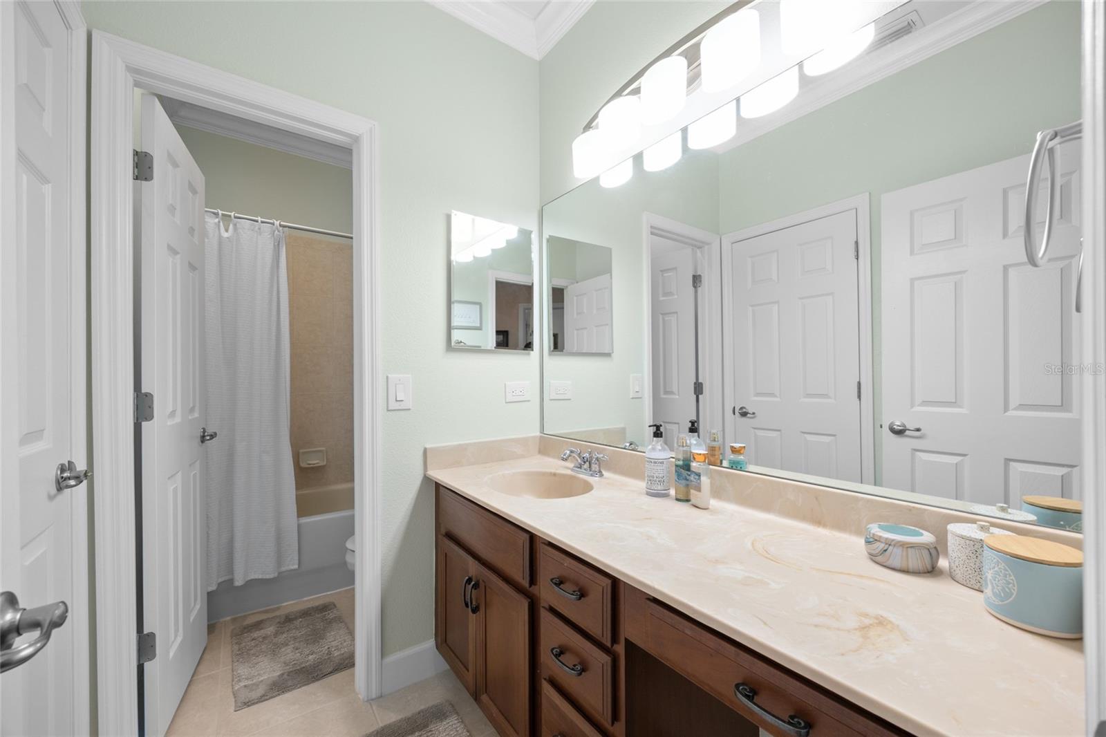 Image 34 of 55 For 7265 Conch Boulevard