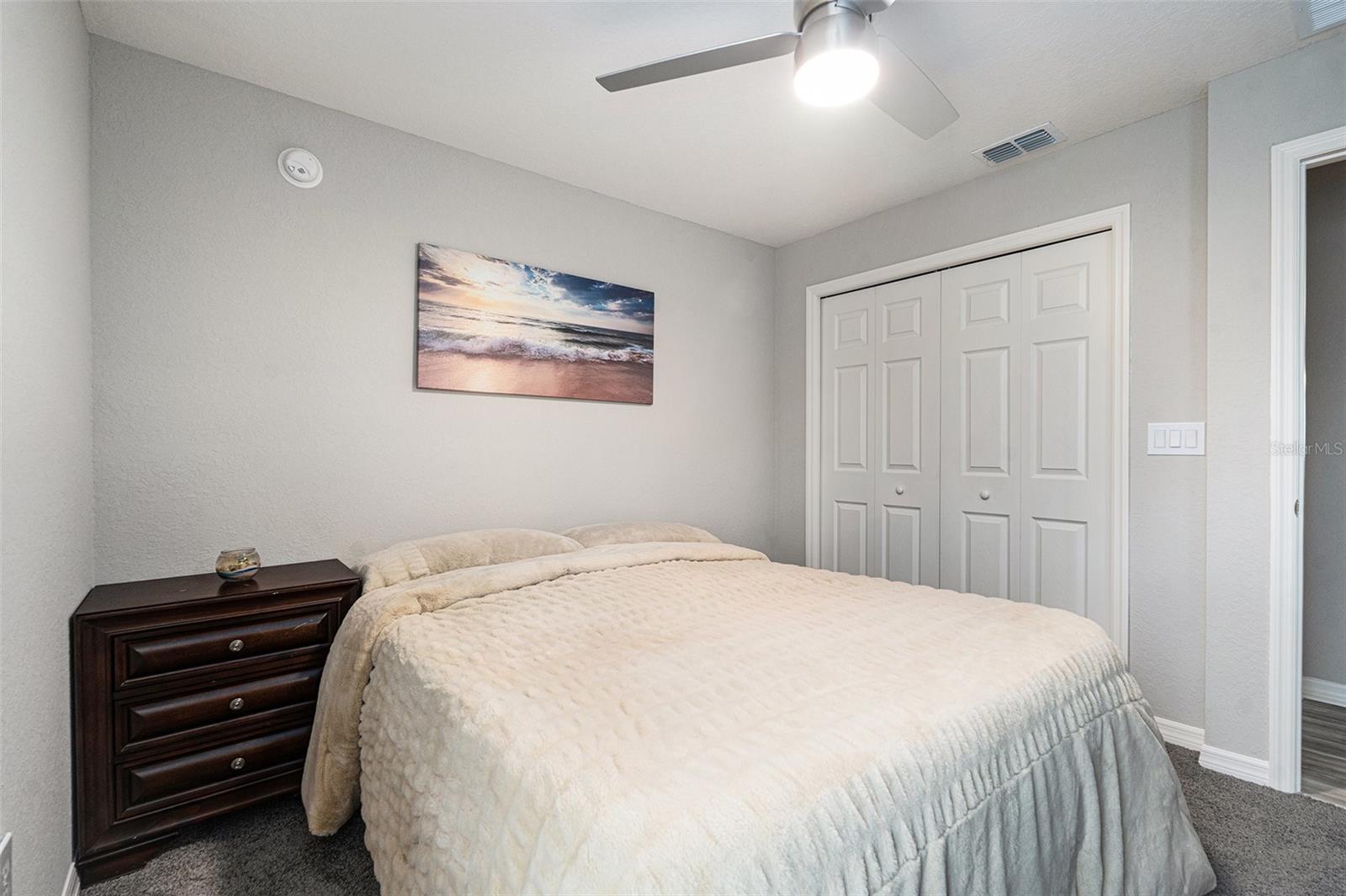Listing photo id 23 for 6436 Pebblebrooke Way