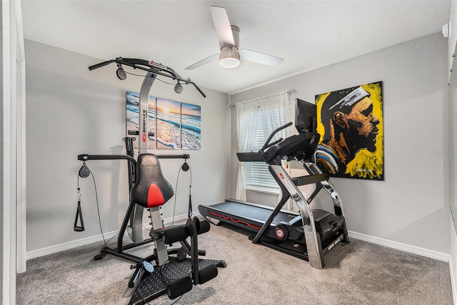 Listing photo id 25 for 6436 Pebblebrooke Way