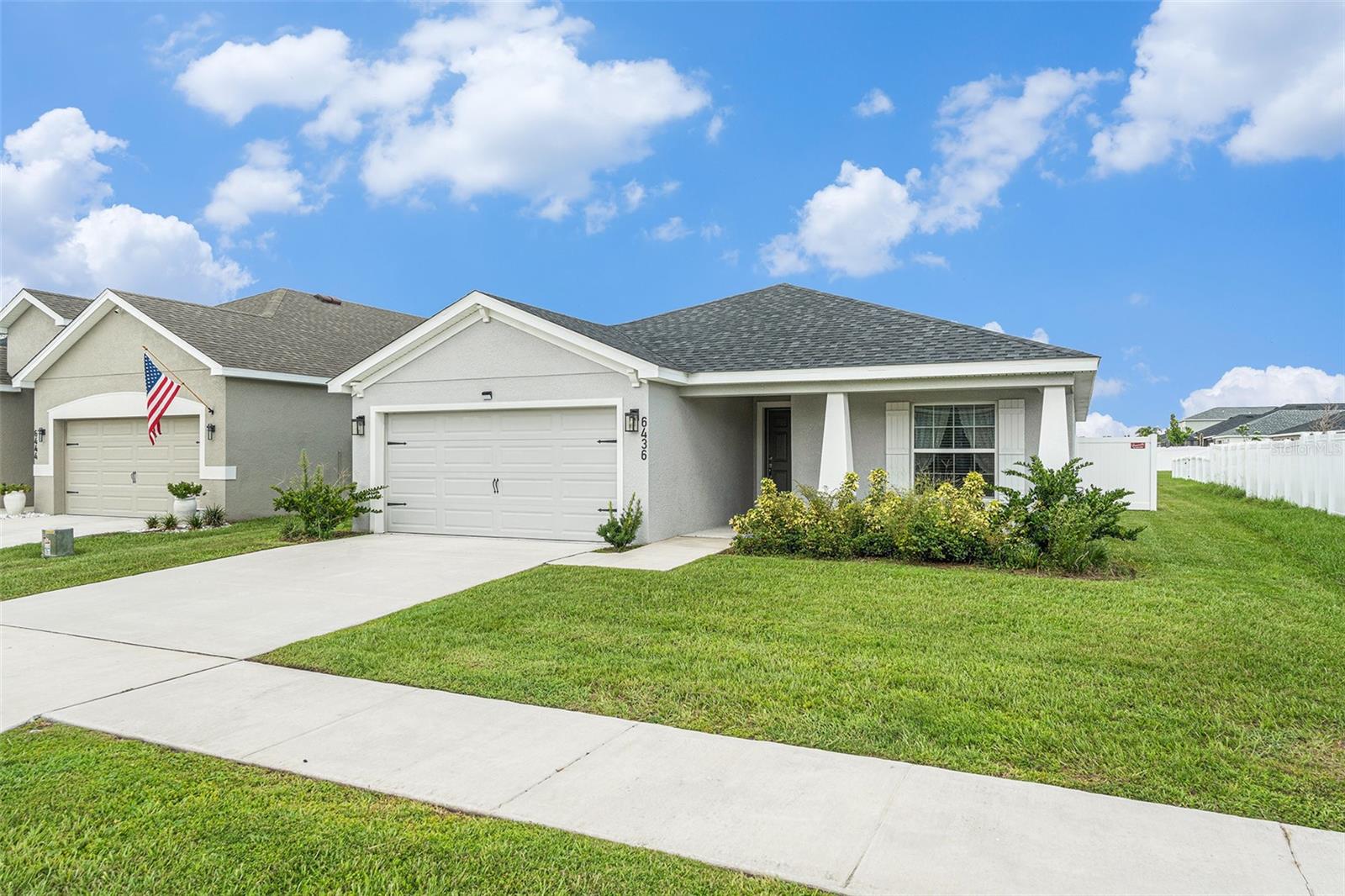 Listing photo id 1 for 6436 Pebblebrooke Way