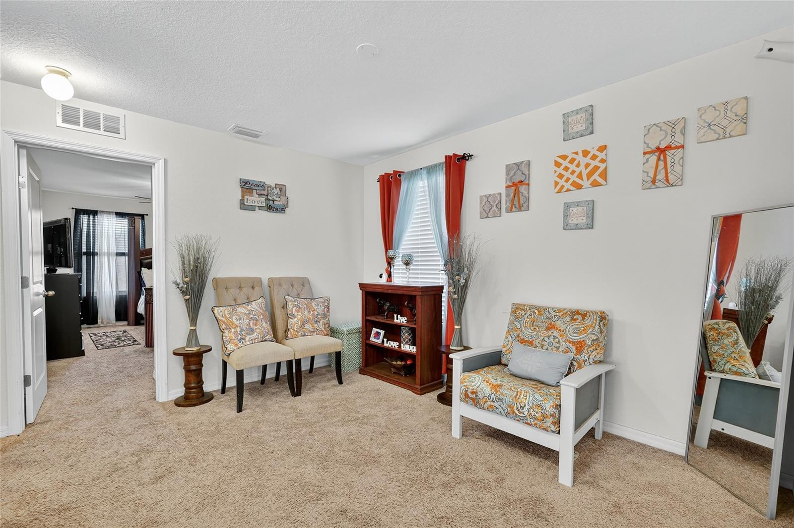 Image 15 of 36 For 802 Wiltonway Drive