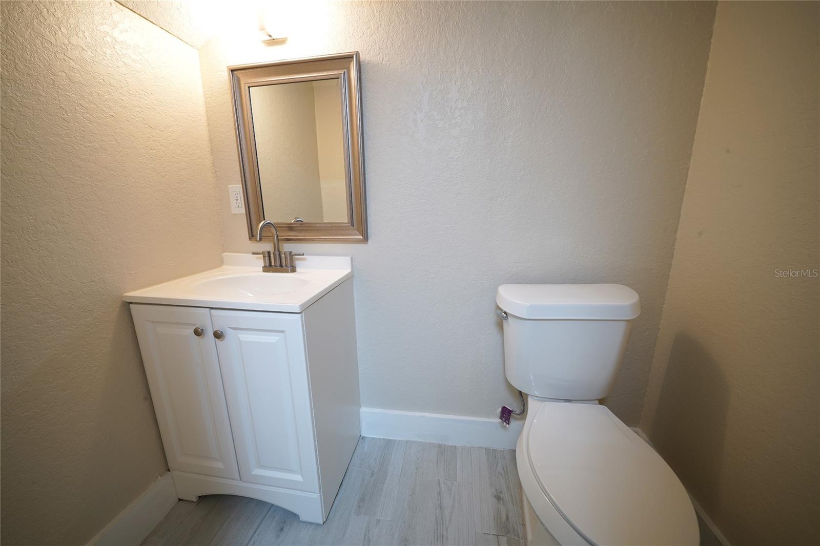 Image 17 of 20 For 4718 13th Avenue S