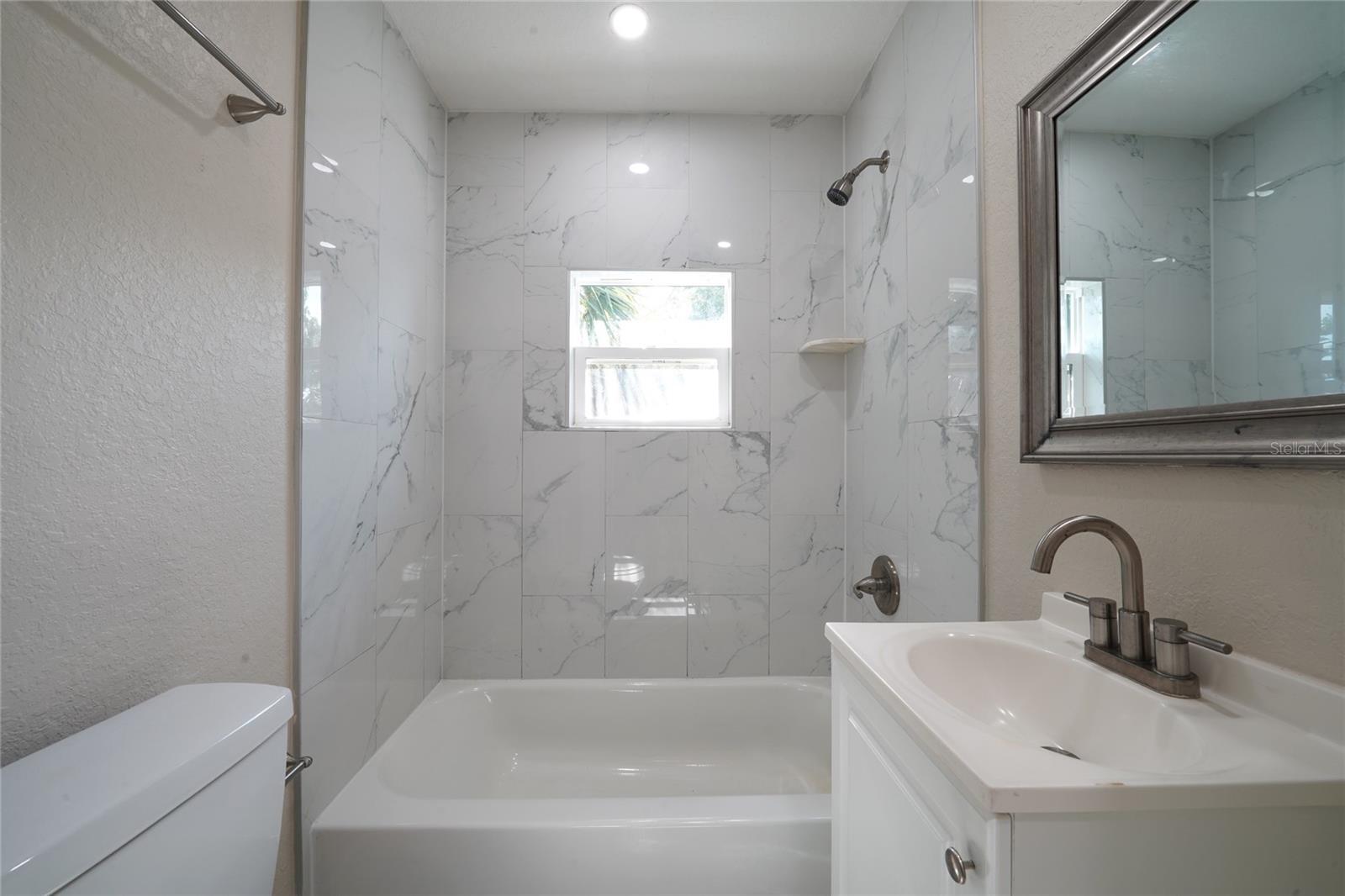 Image 6 of 20 For 4718 13th Avenue S