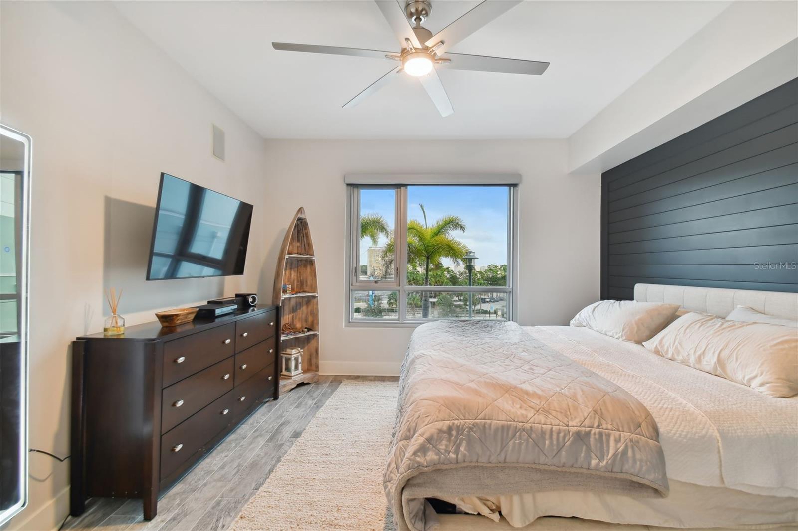 Image 11 of 35 For 111 12th Street 1414