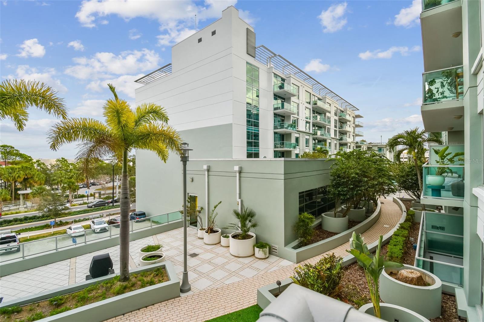 Image 29 of 35 For 111 12th Street 1414