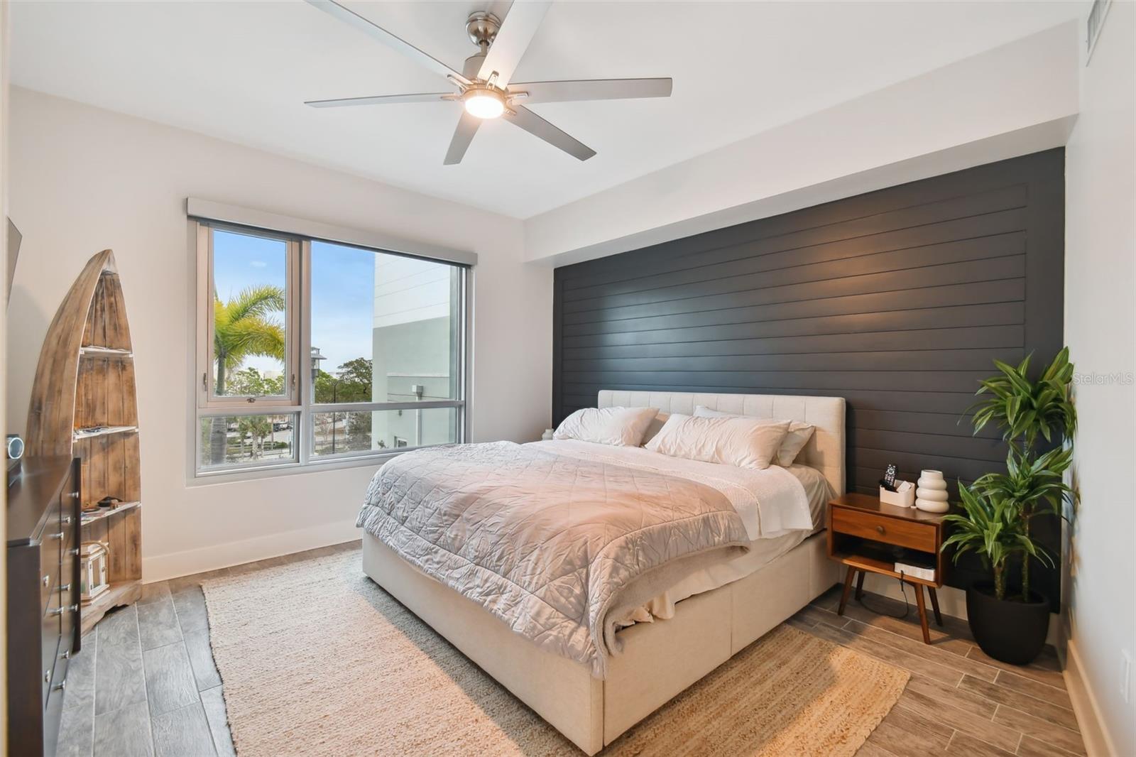 Image 9 of 35 For 111 12th Street 1414