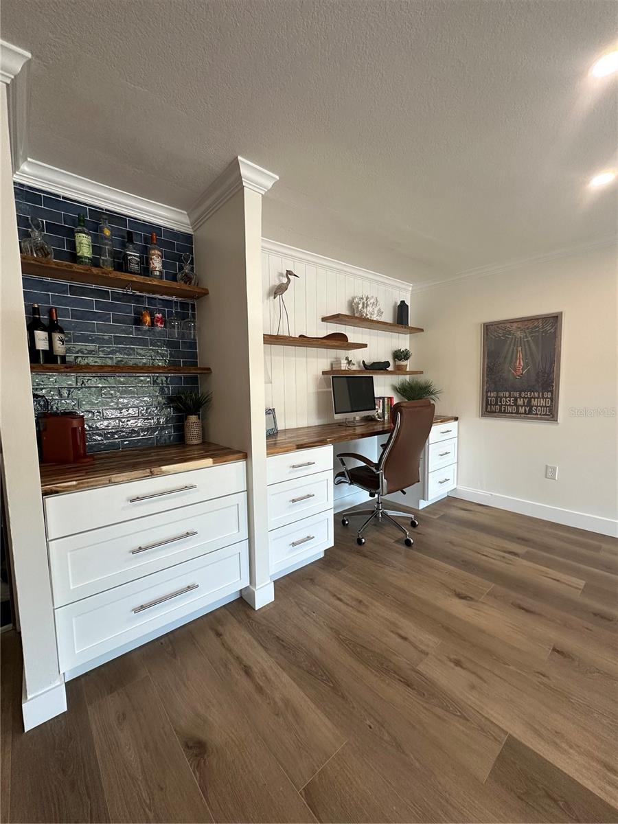Image 8 of 45 For 2700 Bayshore Boulevard 2208