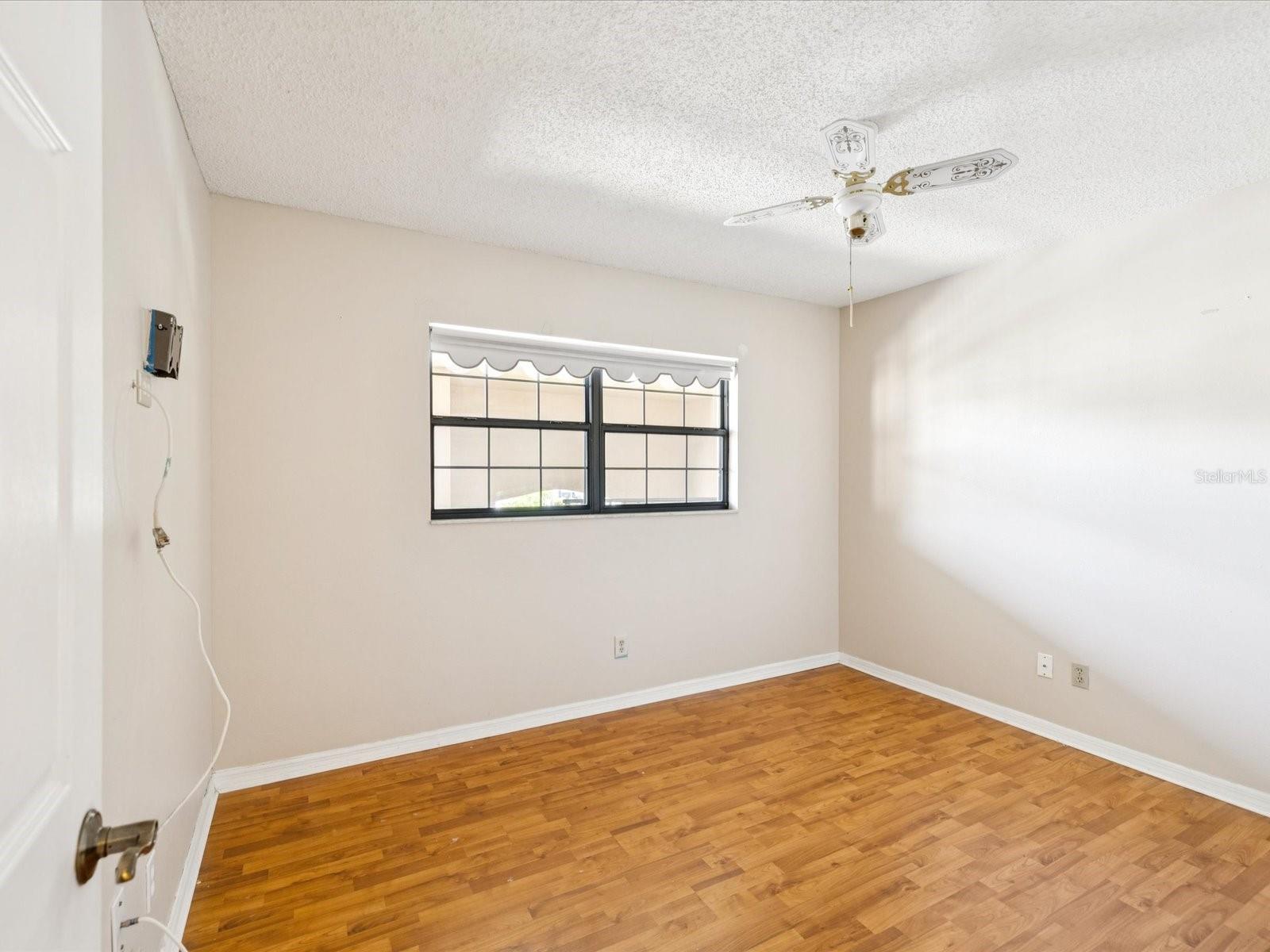 Image 8 of 26 For 12900 Vonn Road E203