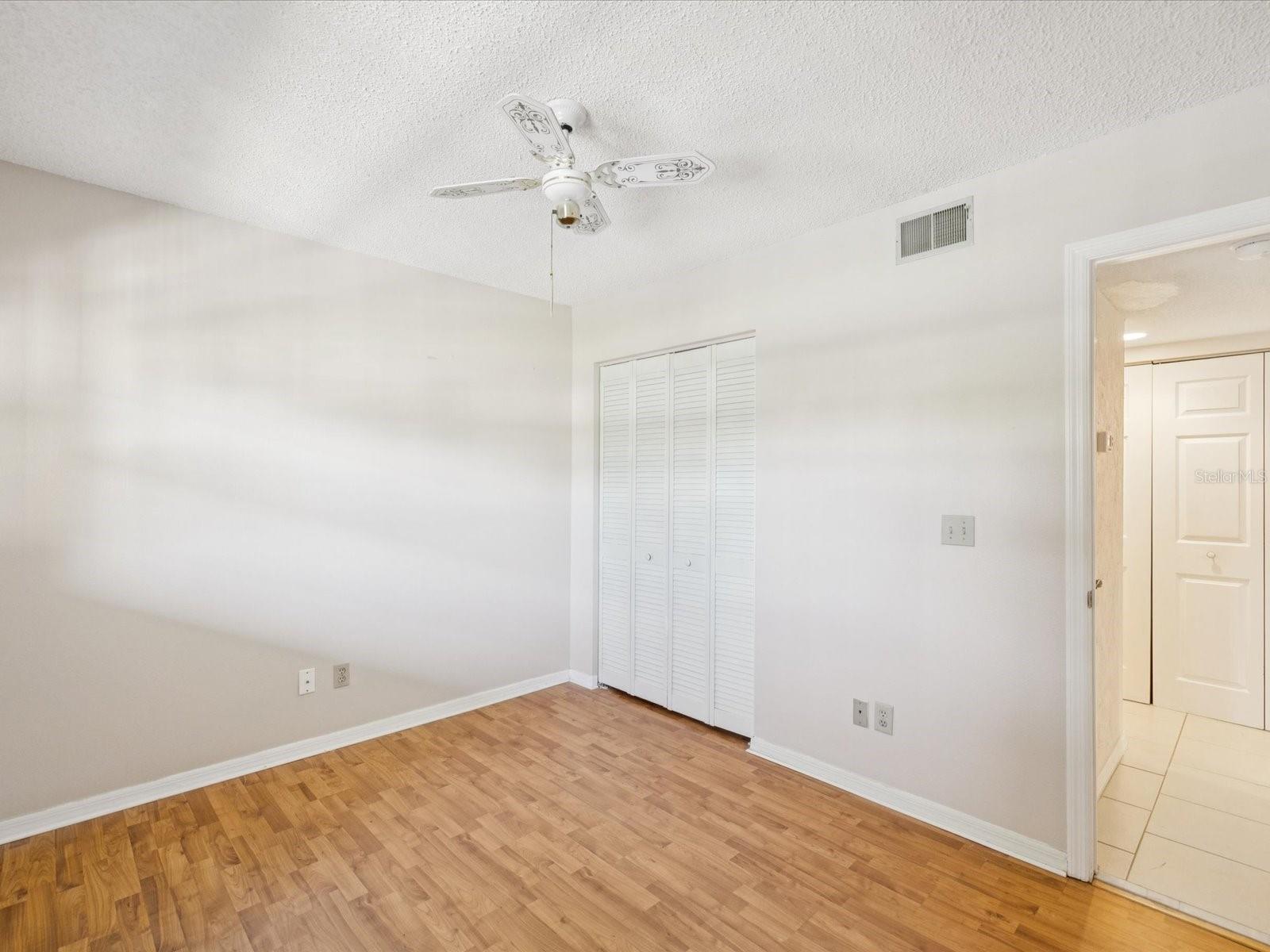 Image 9 of 26 For 12900 Vonn Road E203