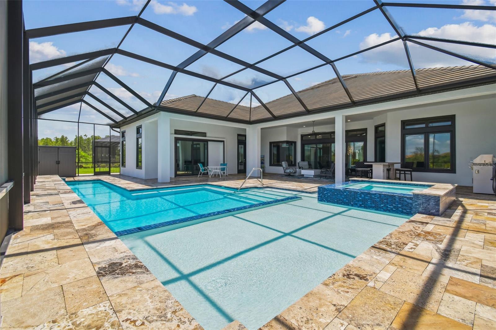 Listing photo id 1 for 29171 Ginnetto Drive