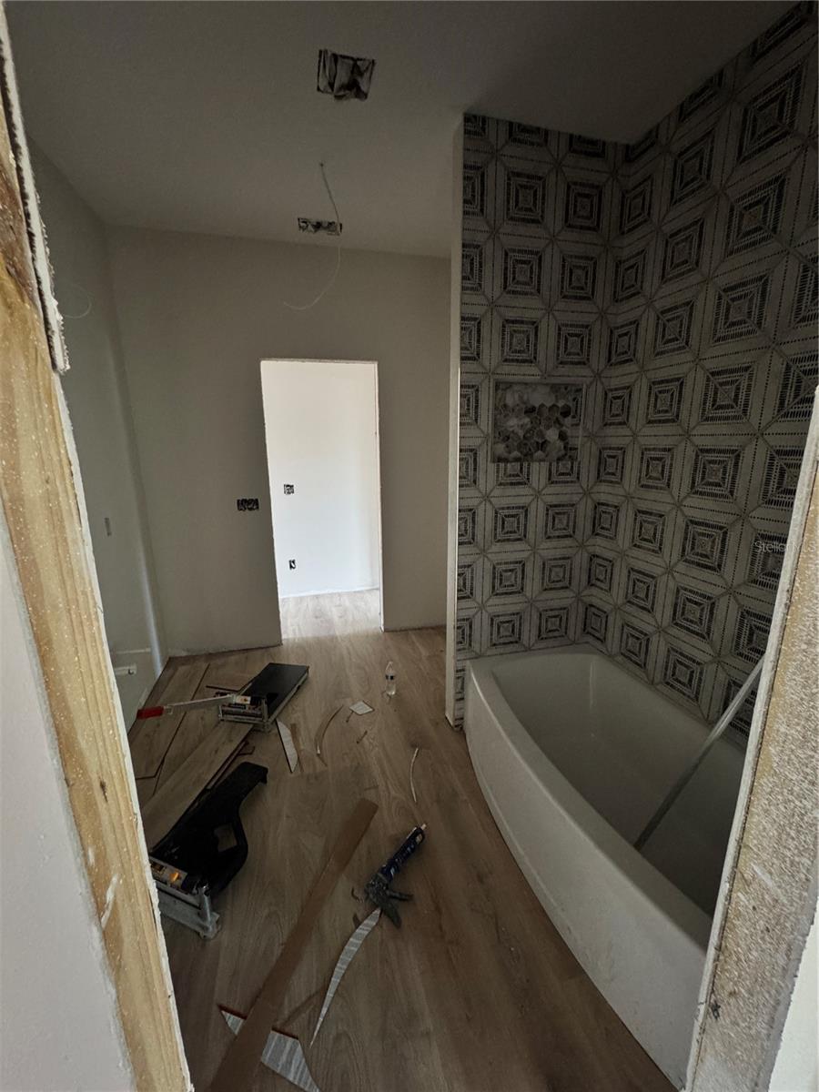 Image 15 of 20 For 8112 Ola Avenue