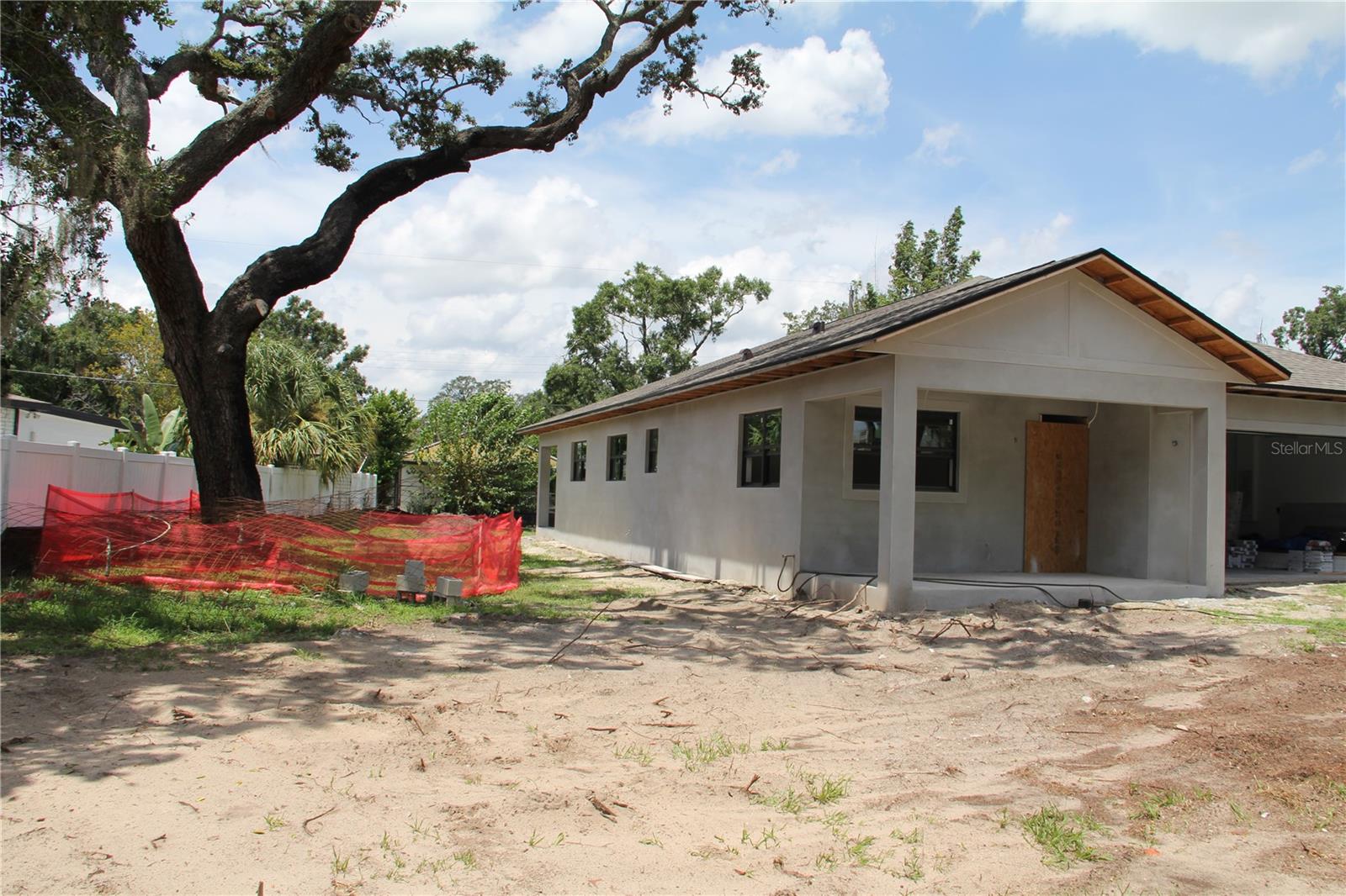 Image 4 of 20 For 8112 Ola Avenue
