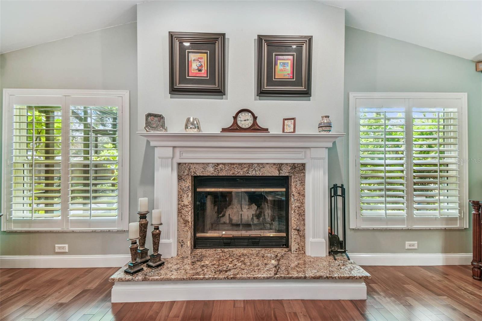 Image 10 of 30 For 18104 Woodcreek Place