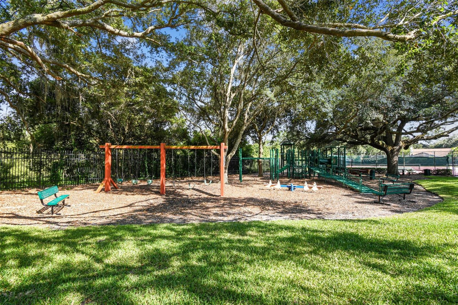 Image 29 of 30 For 18104 Woodcreek Place