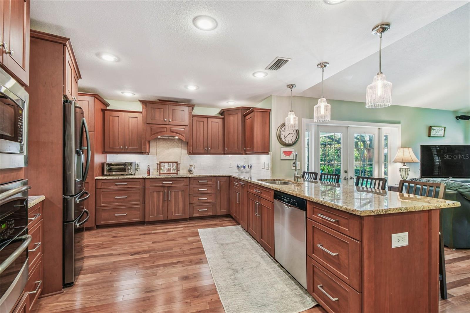 Image 5 of 30 For 18104 Woodcreek Place