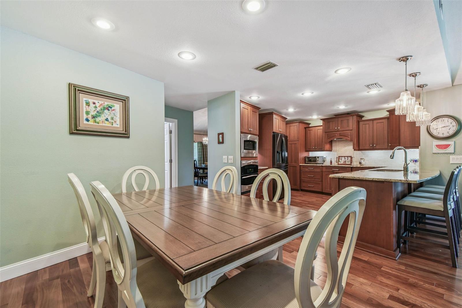 Image 7 of 30 For 18104 Woodcreek Place