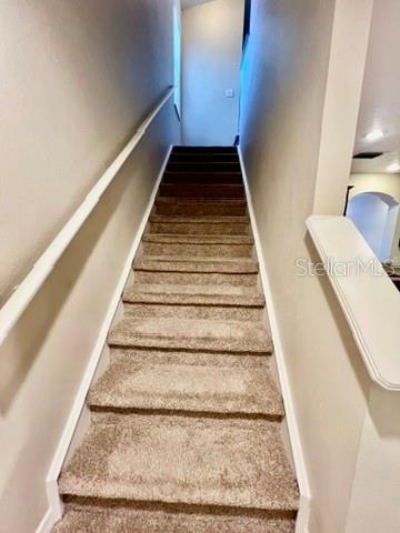 Image 11 of 24 For 16334 Rollingbrook Drive