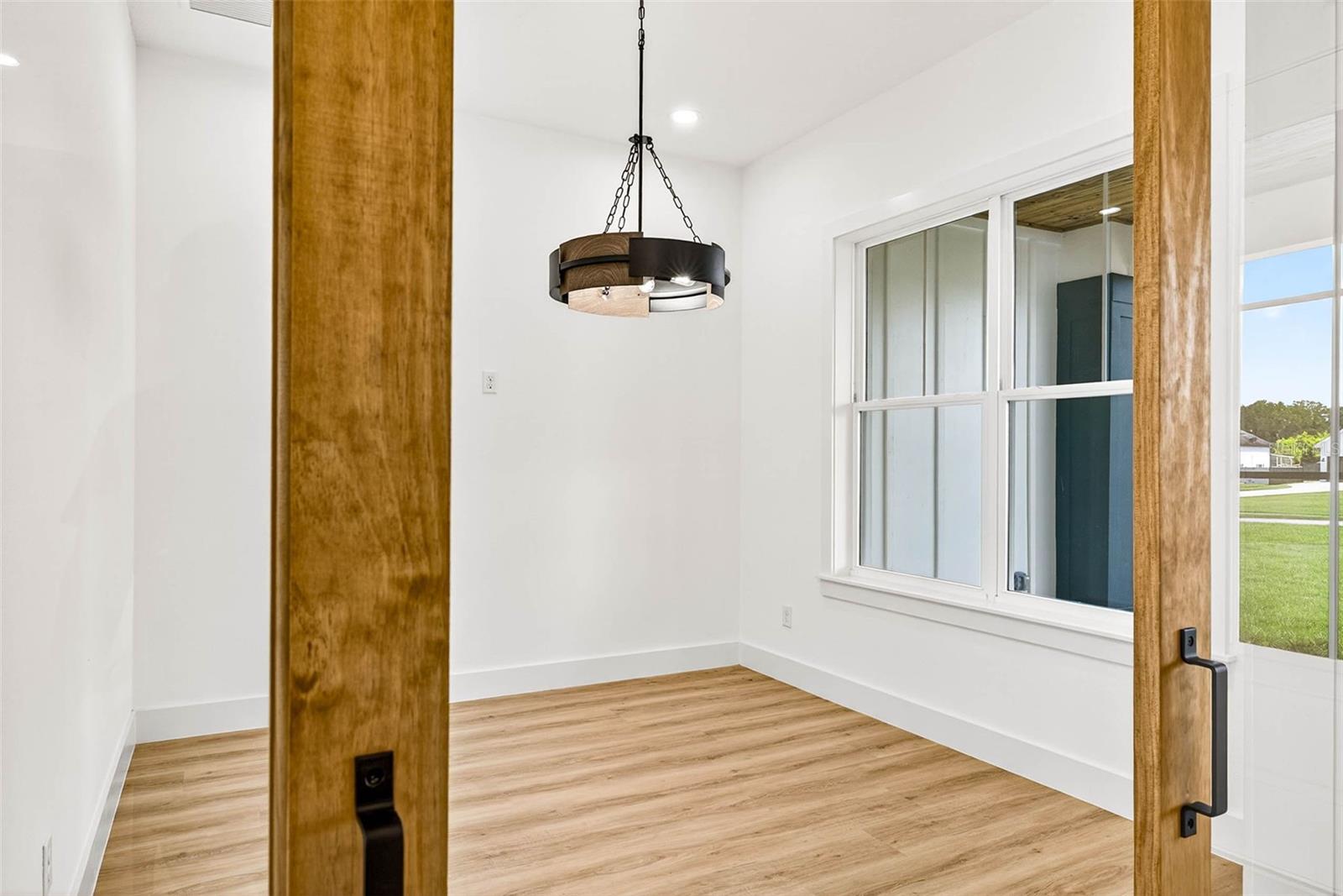 Image 12 of 86 For 32859 3rd Ave