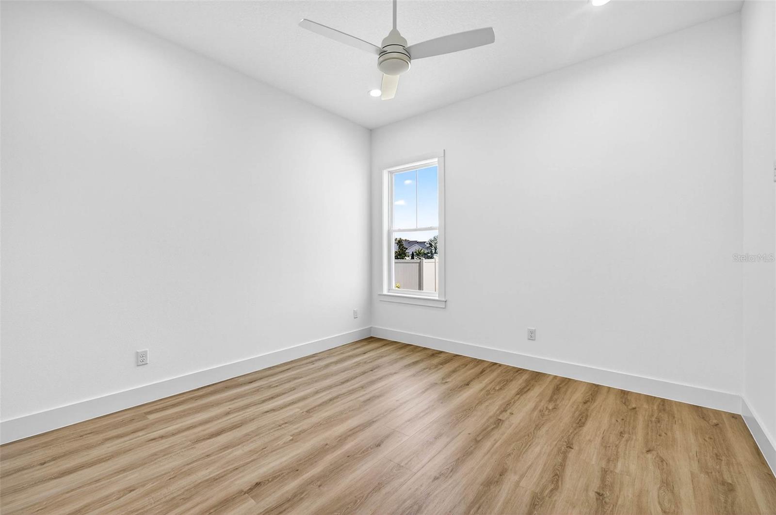 Image 49 of 86 For 32859 3rd Ave