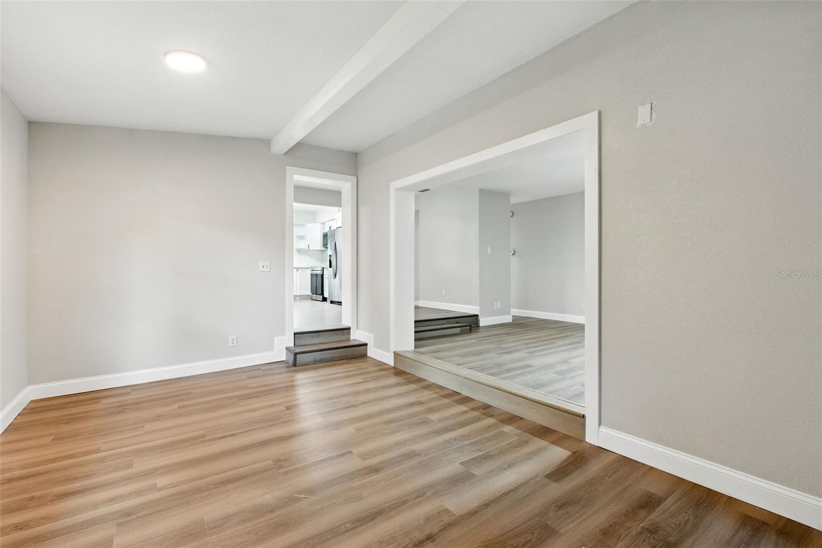 Image 23 of 29 For 5202 23rd Avenue