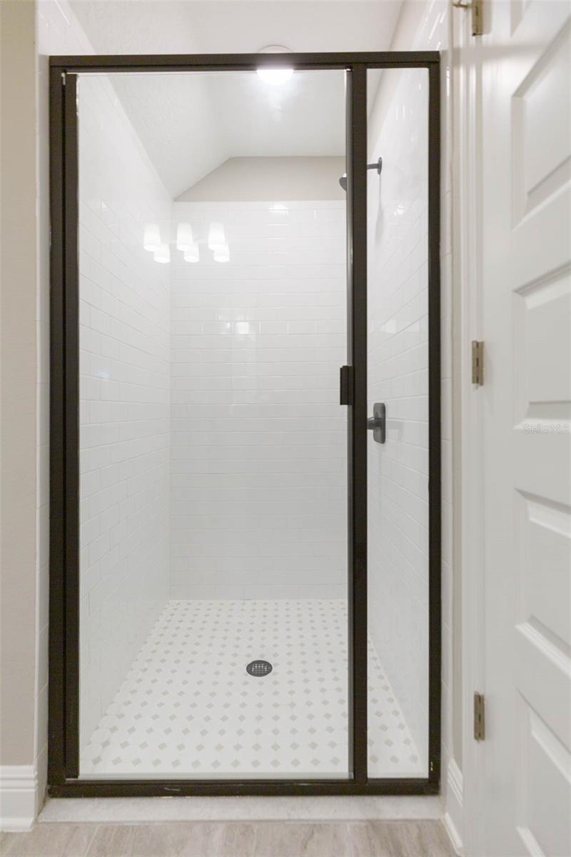 Listing photo id 11 for 7241 Notched Pine Bend