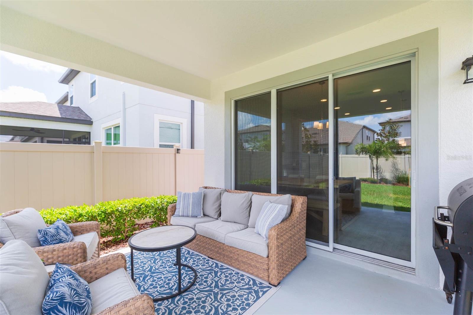 Listing photo id 45 for 7241 Notched Pine Bend