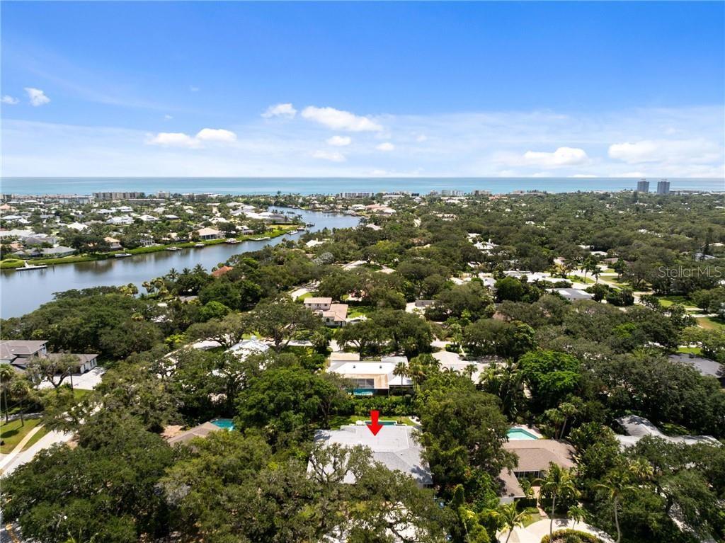 Image 3 of 36 For 4120 Indian River Drive E