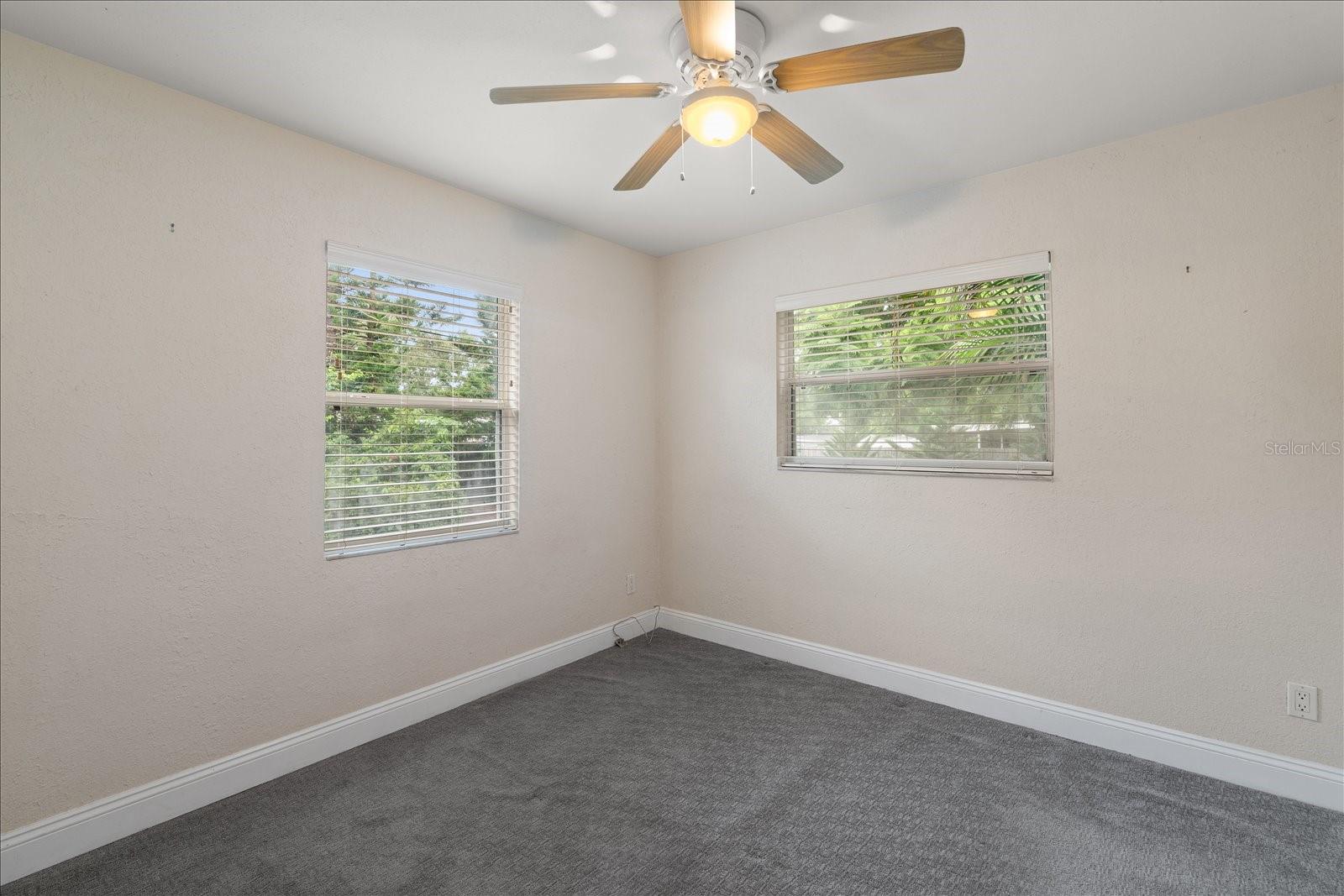 Image 24 of 33 For 5390 48th Avenue N
