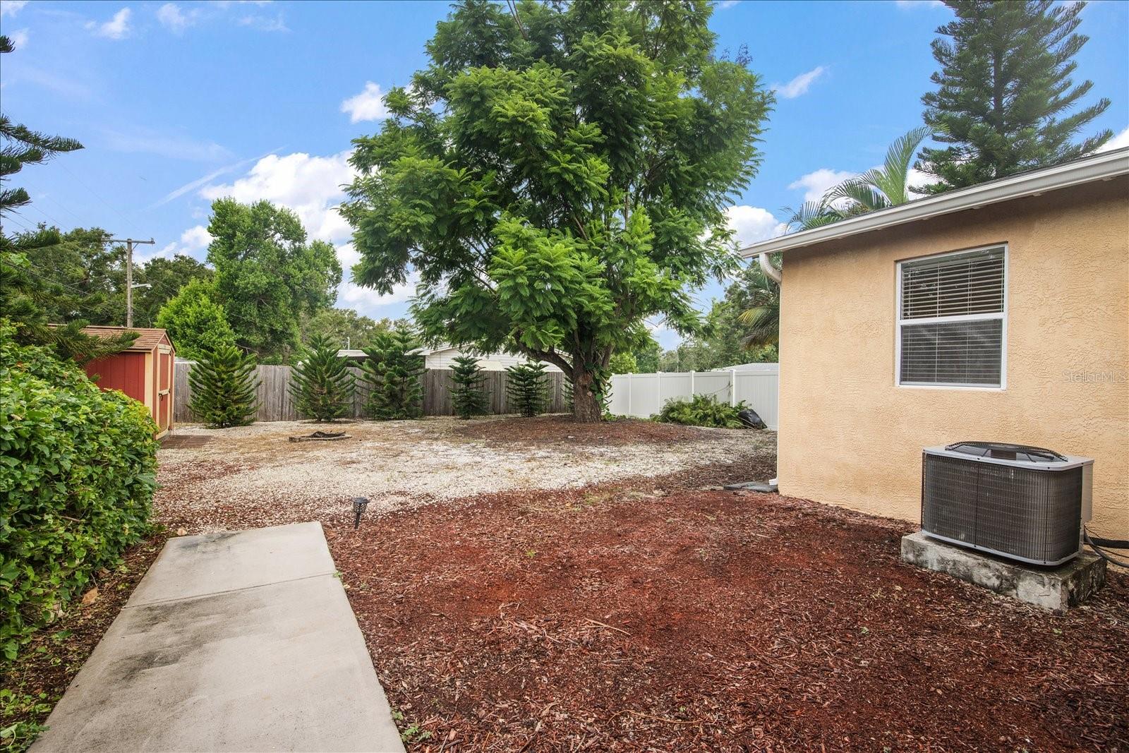 Image 29 of 33 For 5390 48th Avenue N