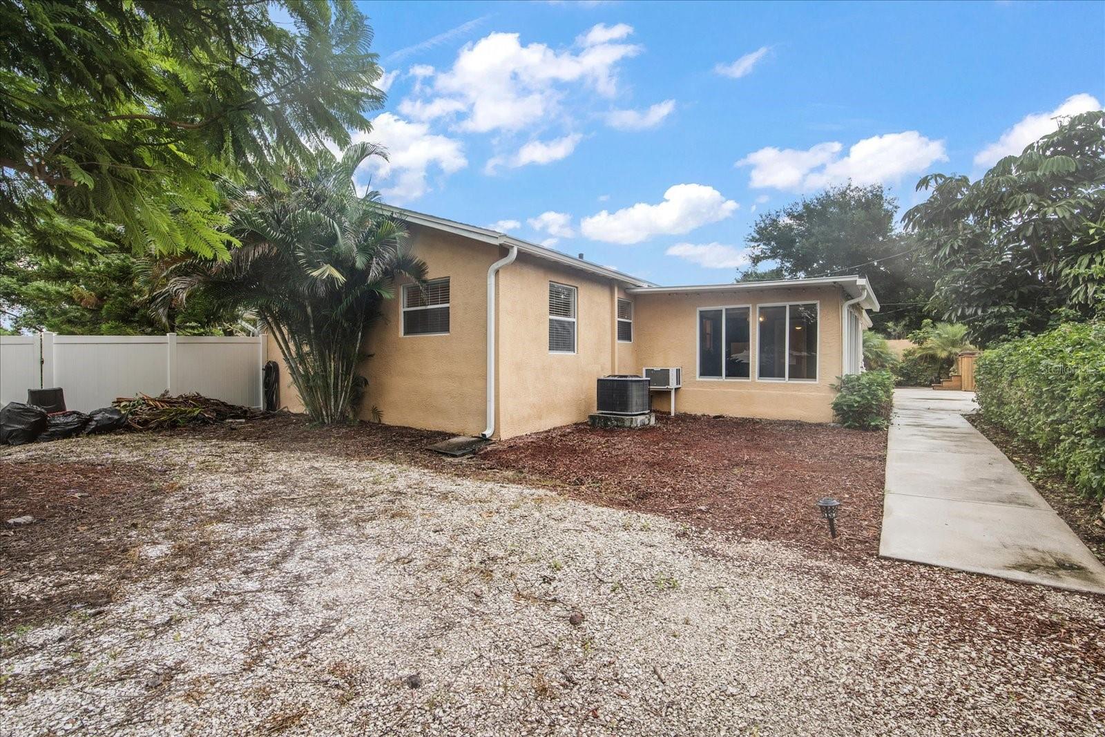 Image 32 of 33 For 5390 48th Avenue N