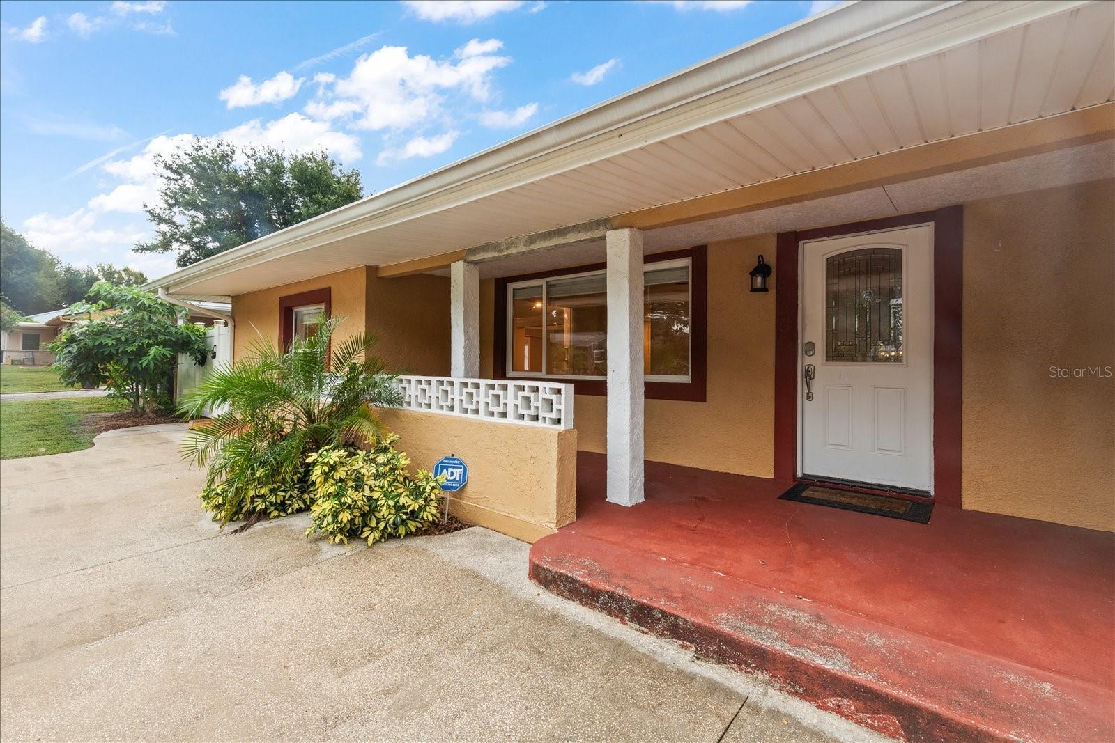 Image 6 of 33 For 5390 48th Avenue N
