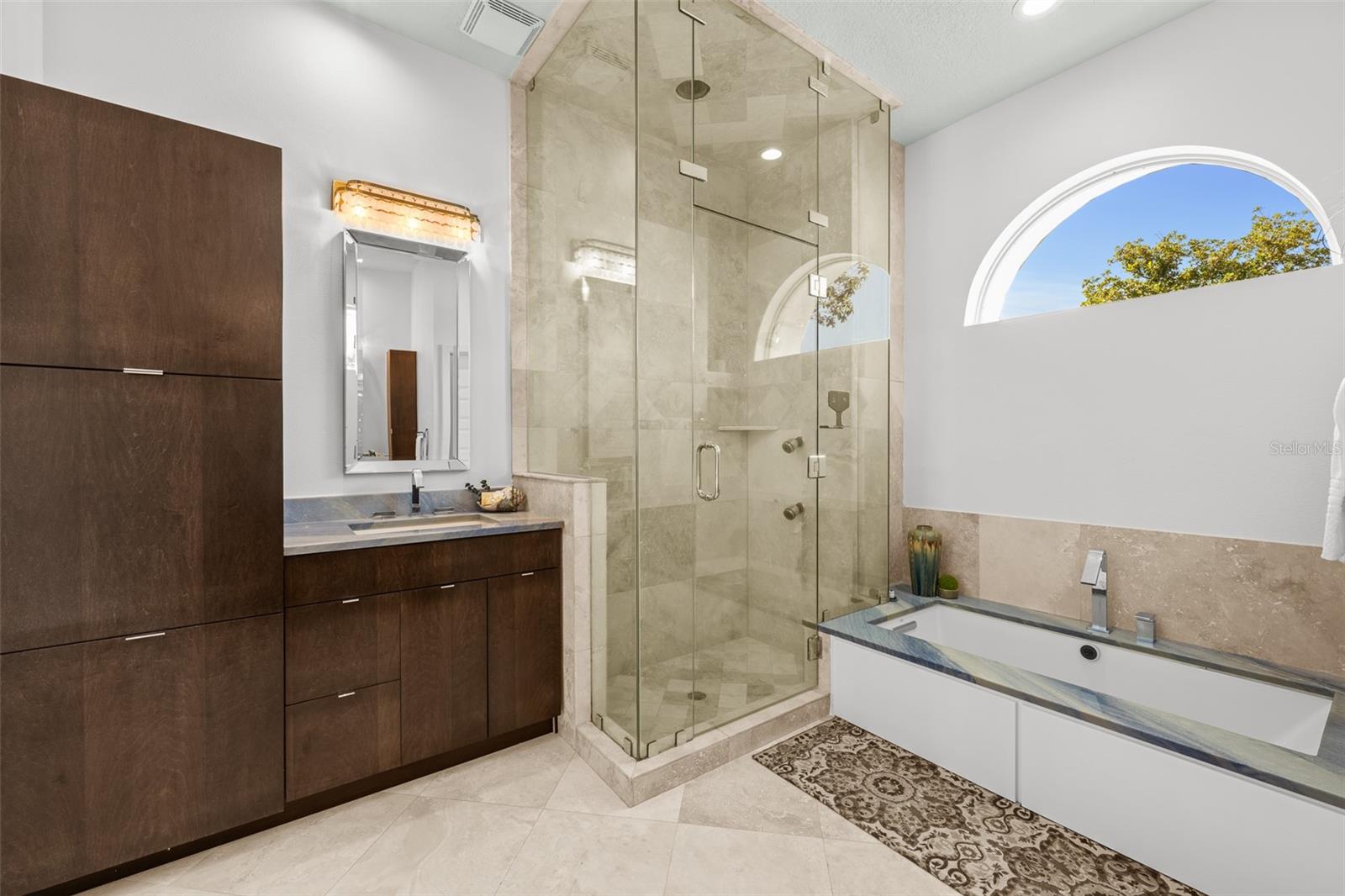 Image 33 of 56 For 5609 Piney Lane Drive