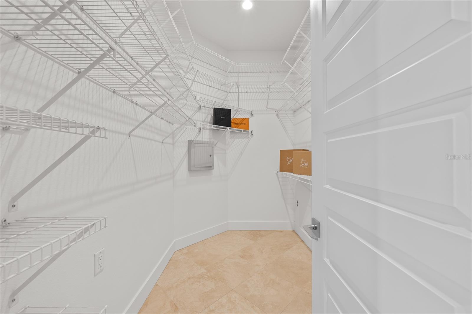 Image 37 of 56 For 5609 Piney Lane Drive