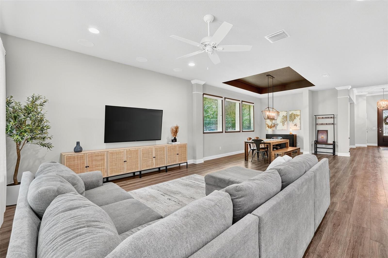 Image 21 of 47 For 1207 Cadence Court