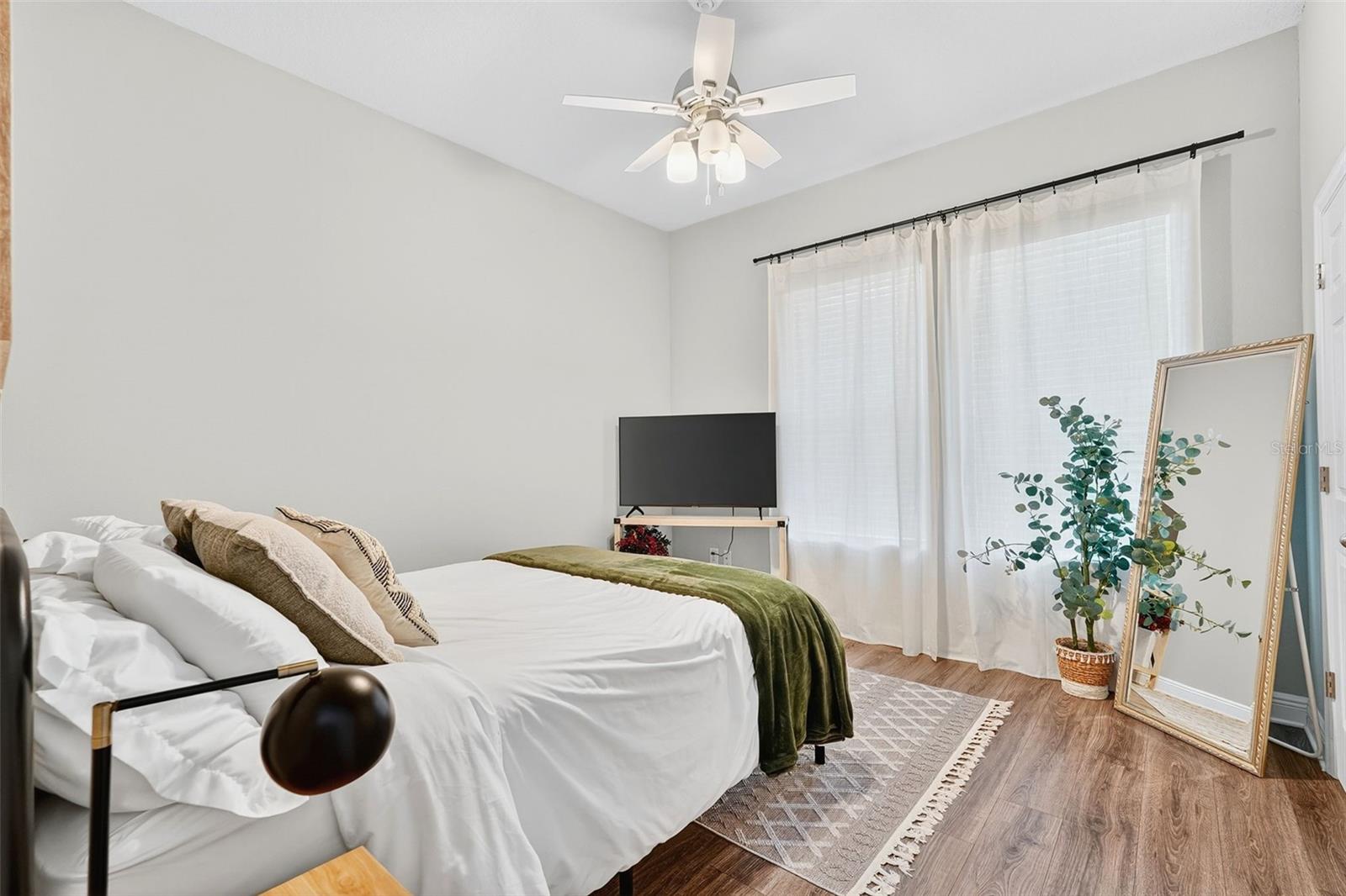 Image 31 of 47 For 1207 Cadence Court