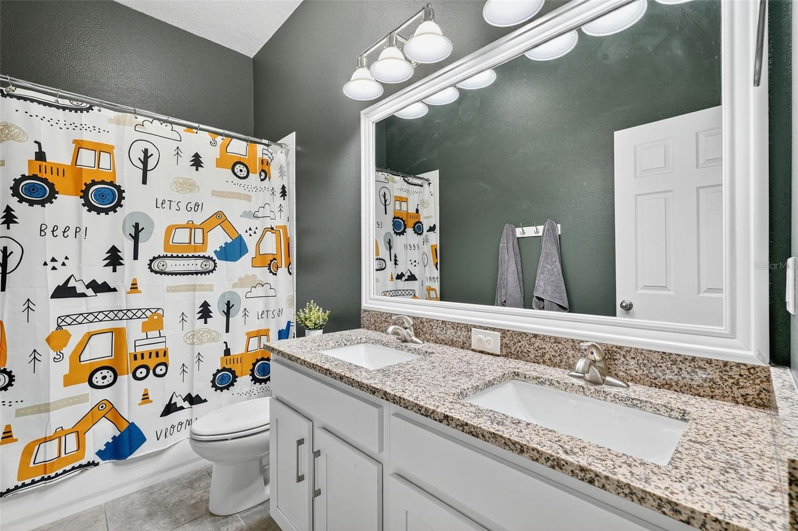 Image 38 of 47 For 1207 Cadence Court
