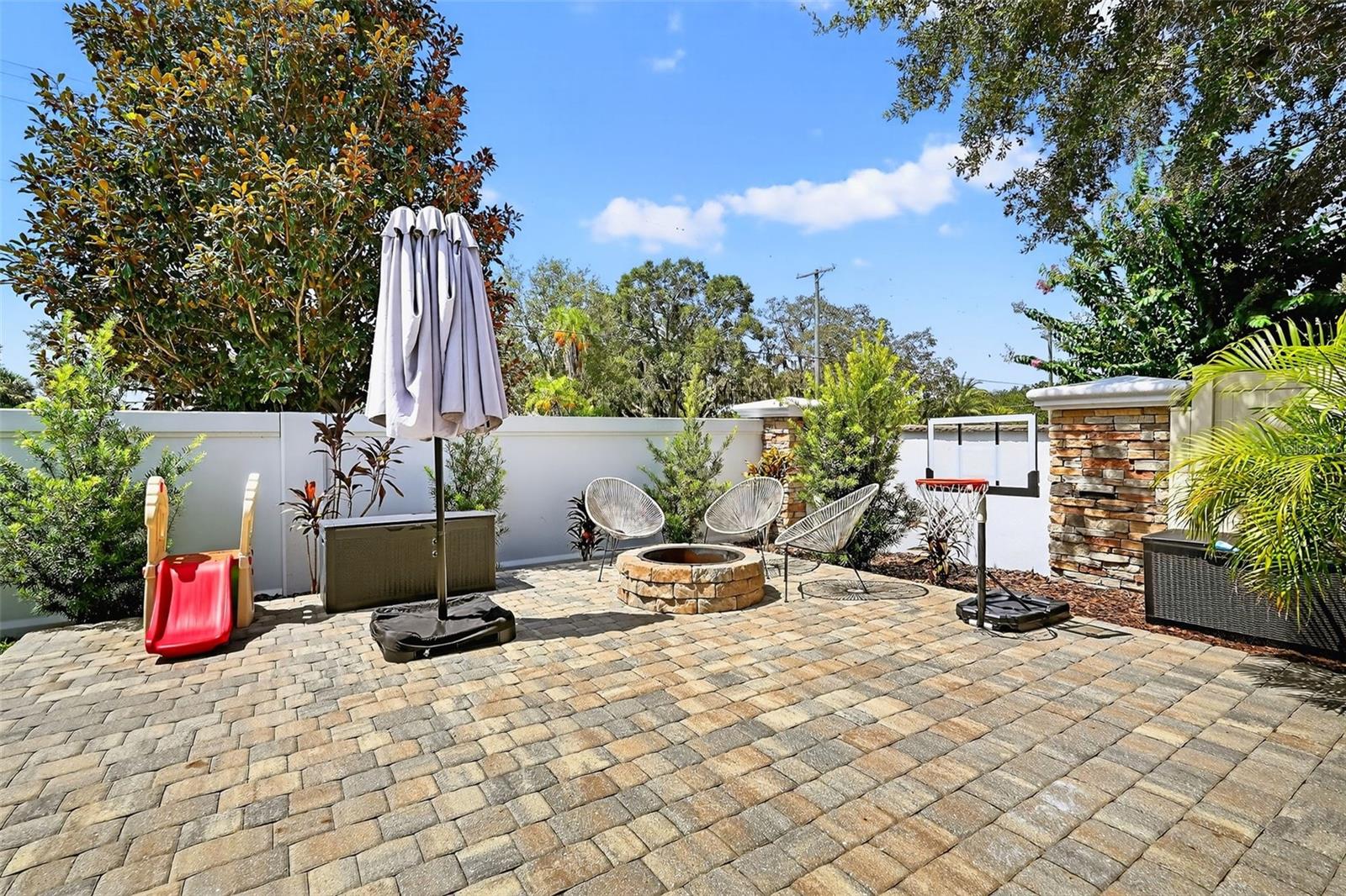 Image 41 of 47 For 1207 Cadence Court