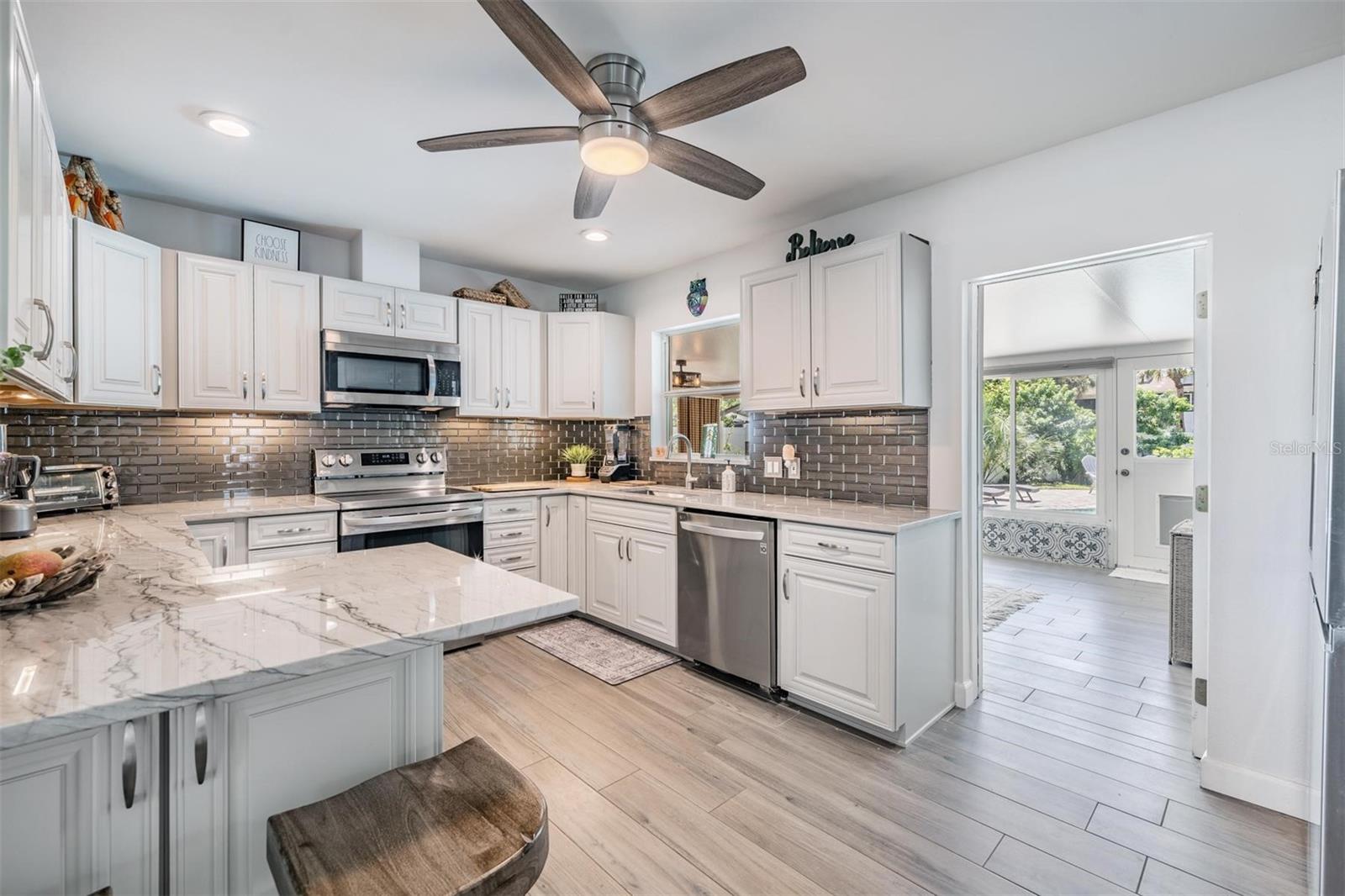 Image 13 of 33 For 1816 Bayou Grande Boulevard Ne