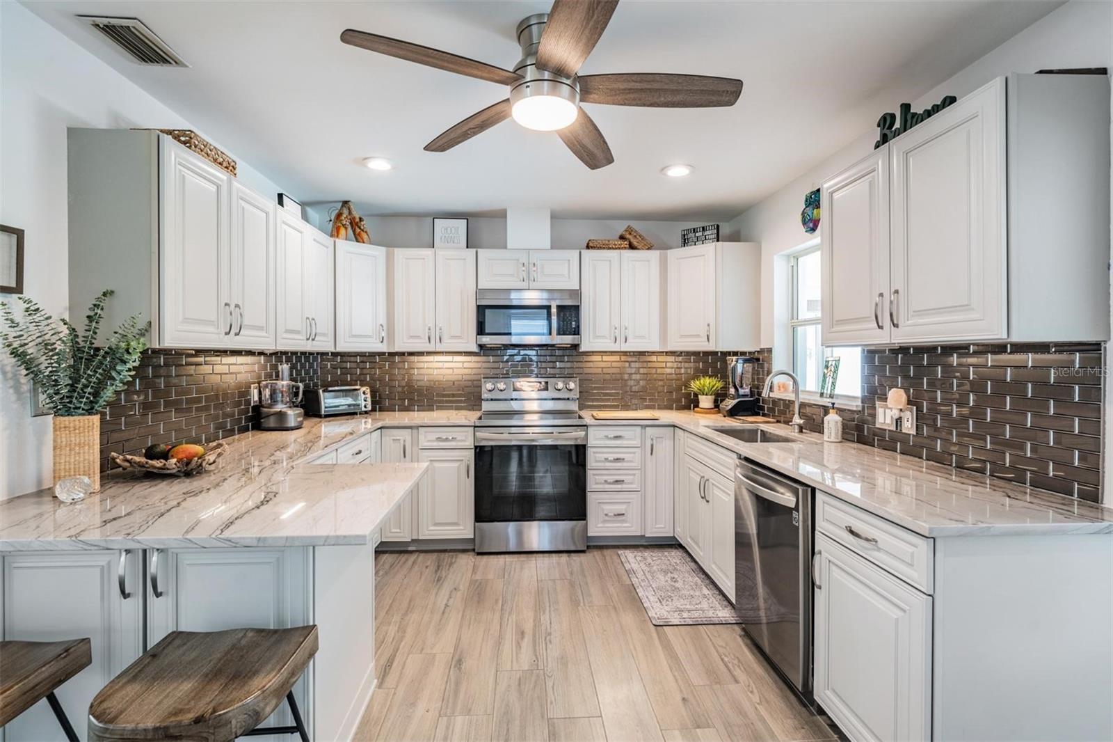 Image 15 of 33 For 1816 Bayou Grande Boulevard Ne