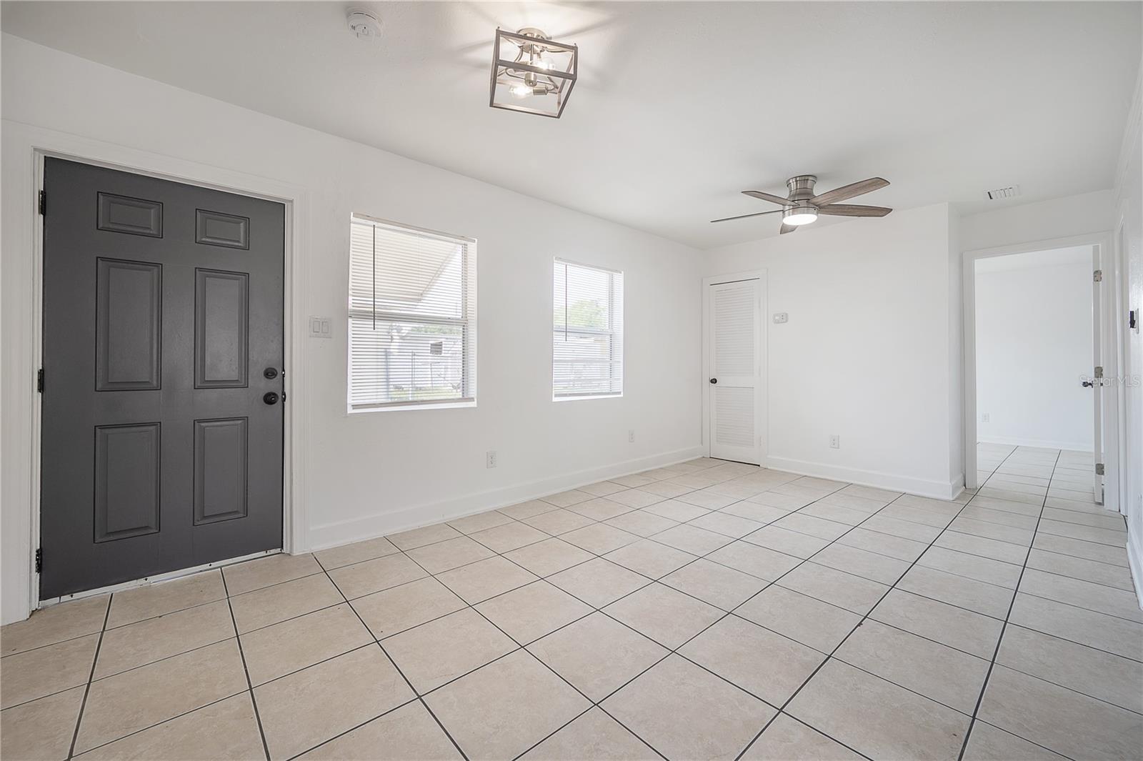 Image 32 of 49 For 902 22nd Avenue
