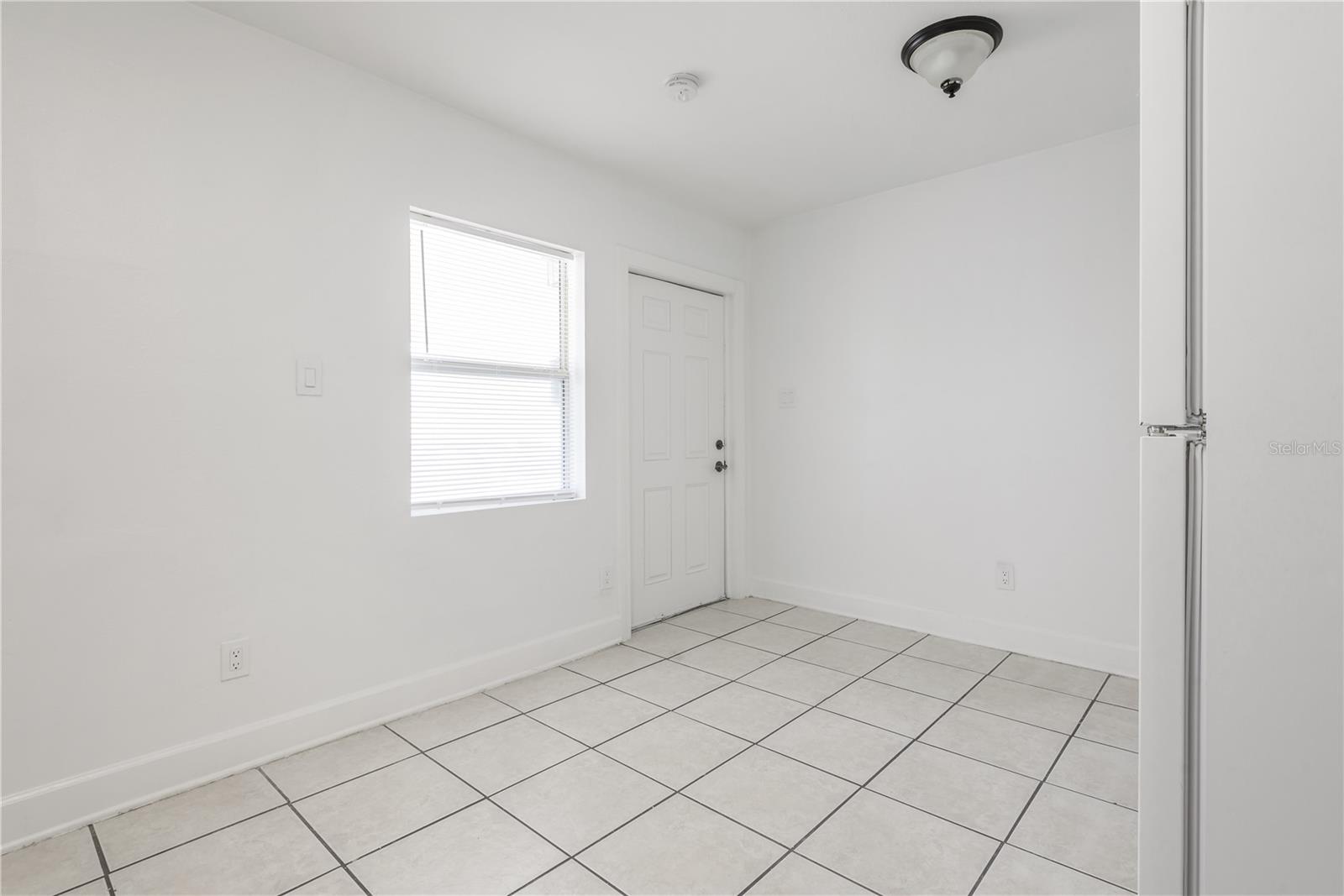 Image 5 of 49 For 902 22nd Avenue